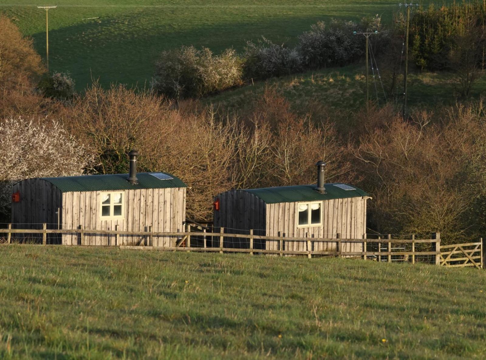 Meadowbeck - Shepherd Huts Fylingdales Eksteriør bilde