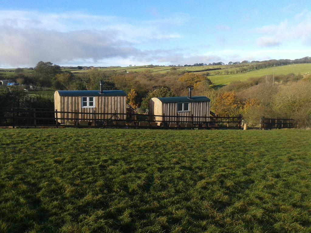 Meadowbeck - Shepherd Huts Fylingdales Eksteriør bilde